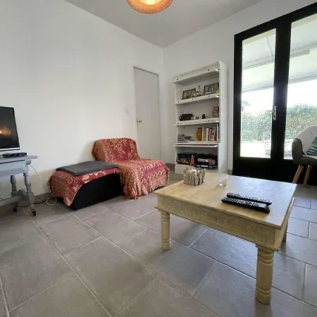 Maison Calme 3 Pièces, 6 Couchages, WiFi, Parking - FR-1-246A-186 Hébergement de vacances